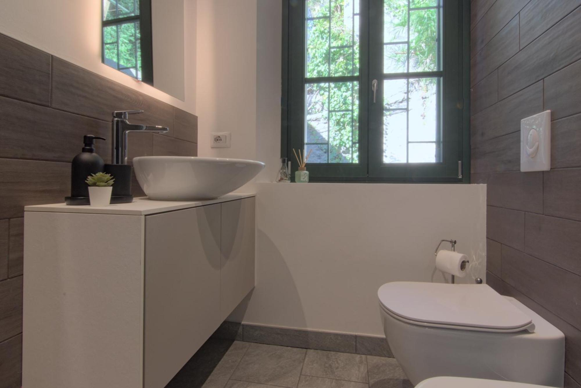 Ca Del Lasco - Modern Apartments In Classic Villa เบลลาโน ภายนอก รูปภาพ