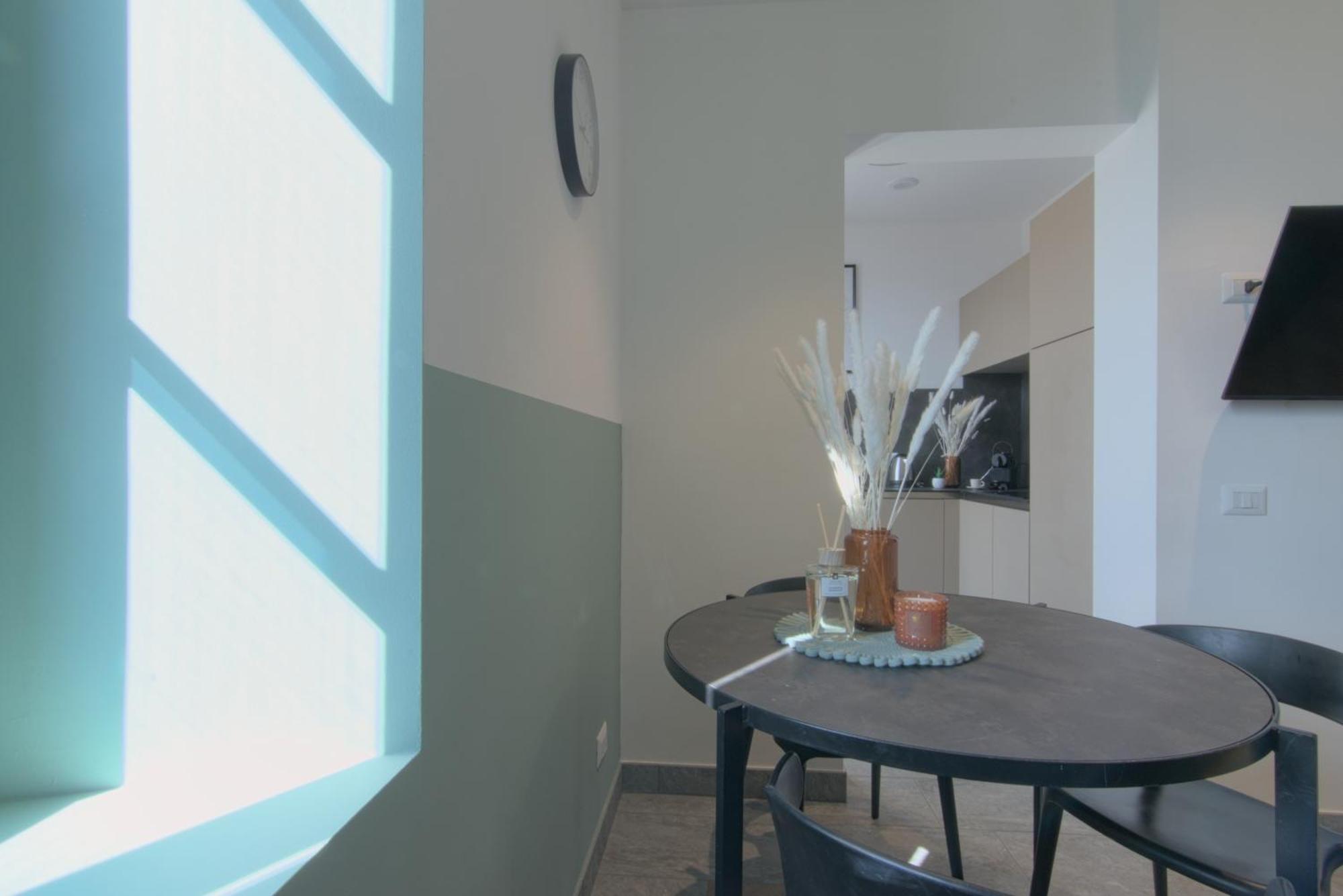 Ca Del Lasco - Modern Apartments In Classic Villa เบลลาโน ภายนอก รูปภาพ